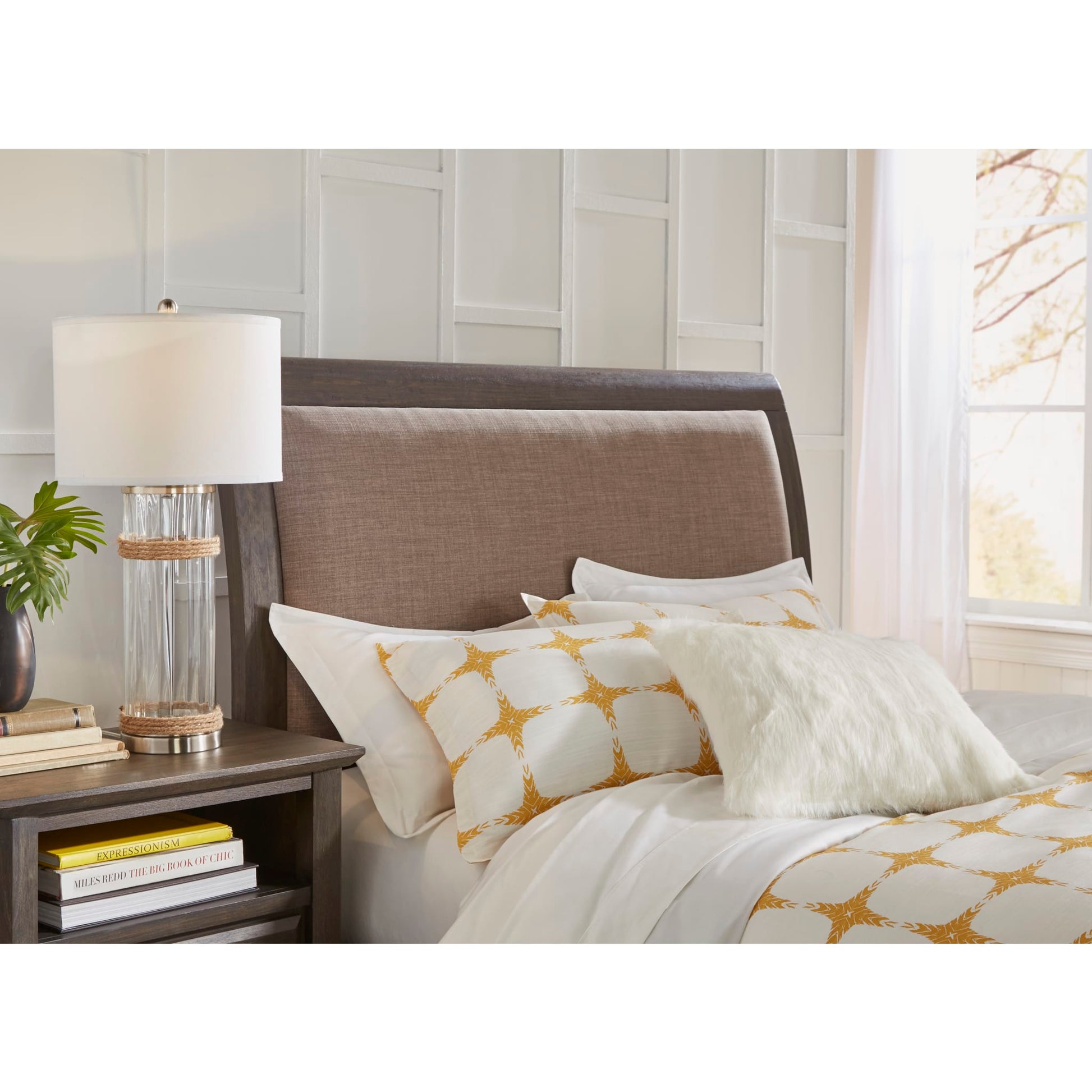 Modus City II Upholstered Sleigh Bed in Basalt GrayImage 2